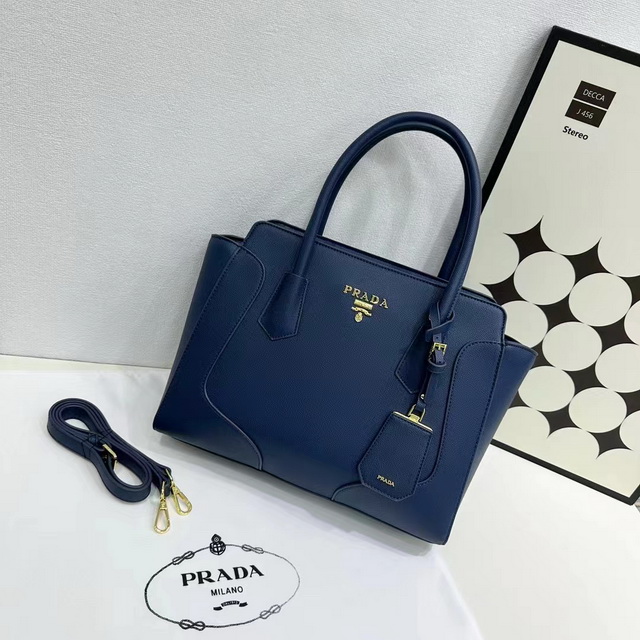 Prada Handbags 065 - Click Image to Close